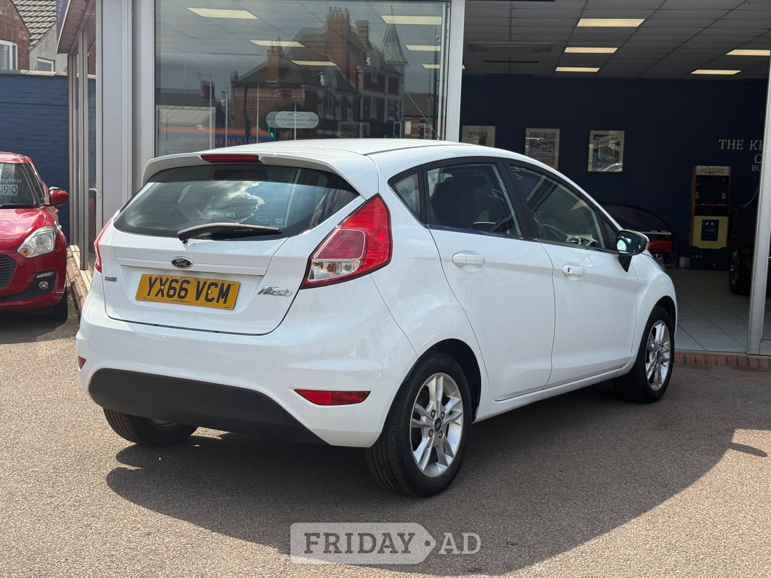 [ berth ]Ford Fiesta
