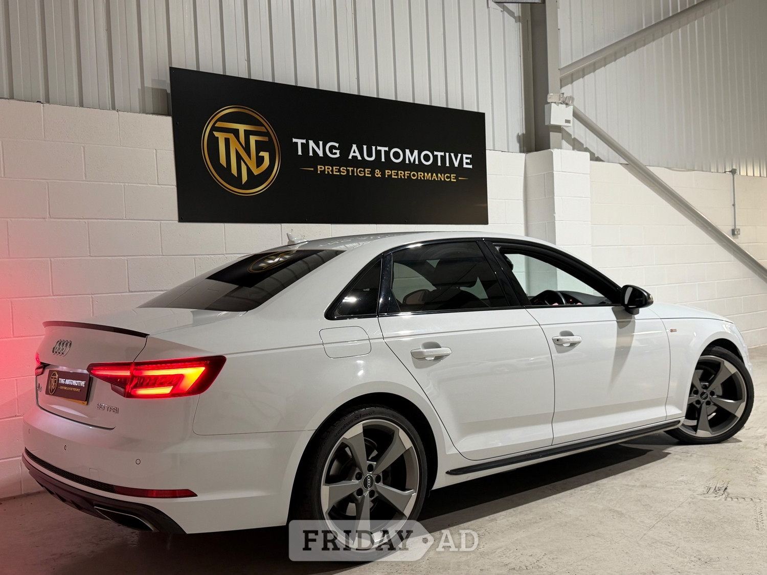 Audi A4 2019 - Cars in Croydon