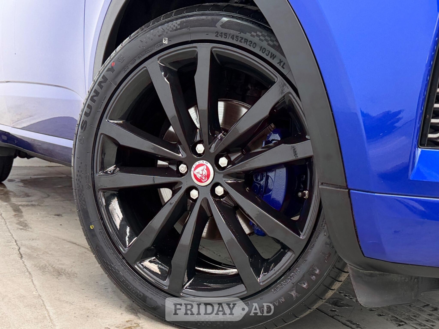 Jaguar E-Pace Brent