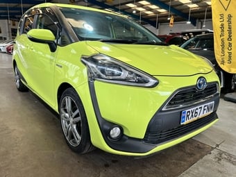Toyota Sienta 2017