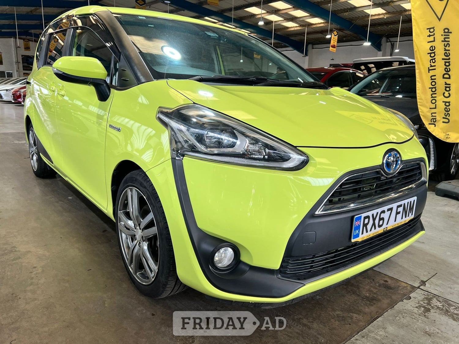 Toyota Sienta 2017 in Birmingham
