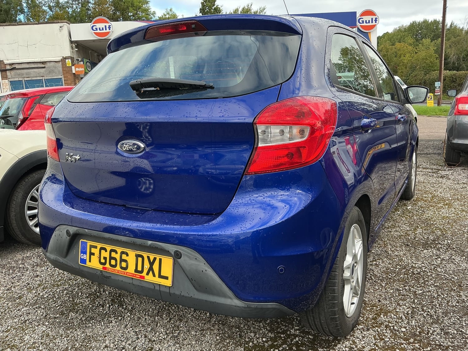 [ berth ]Ford Ka+
