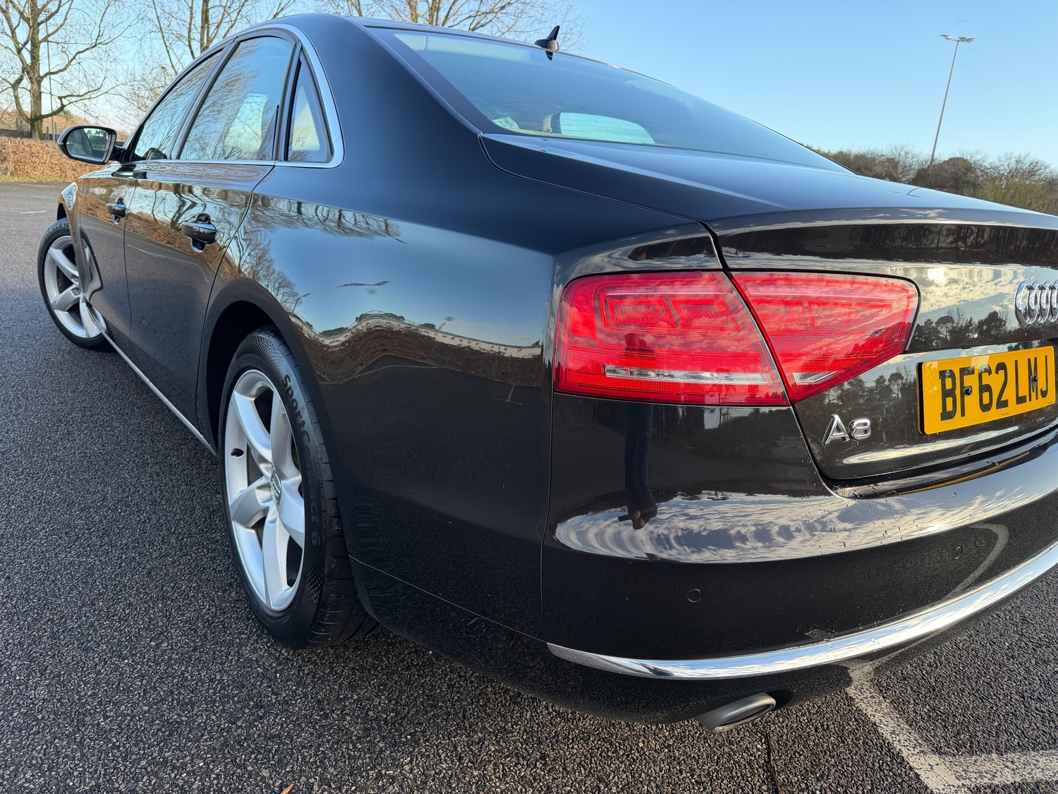 [ berth ]Audi A8