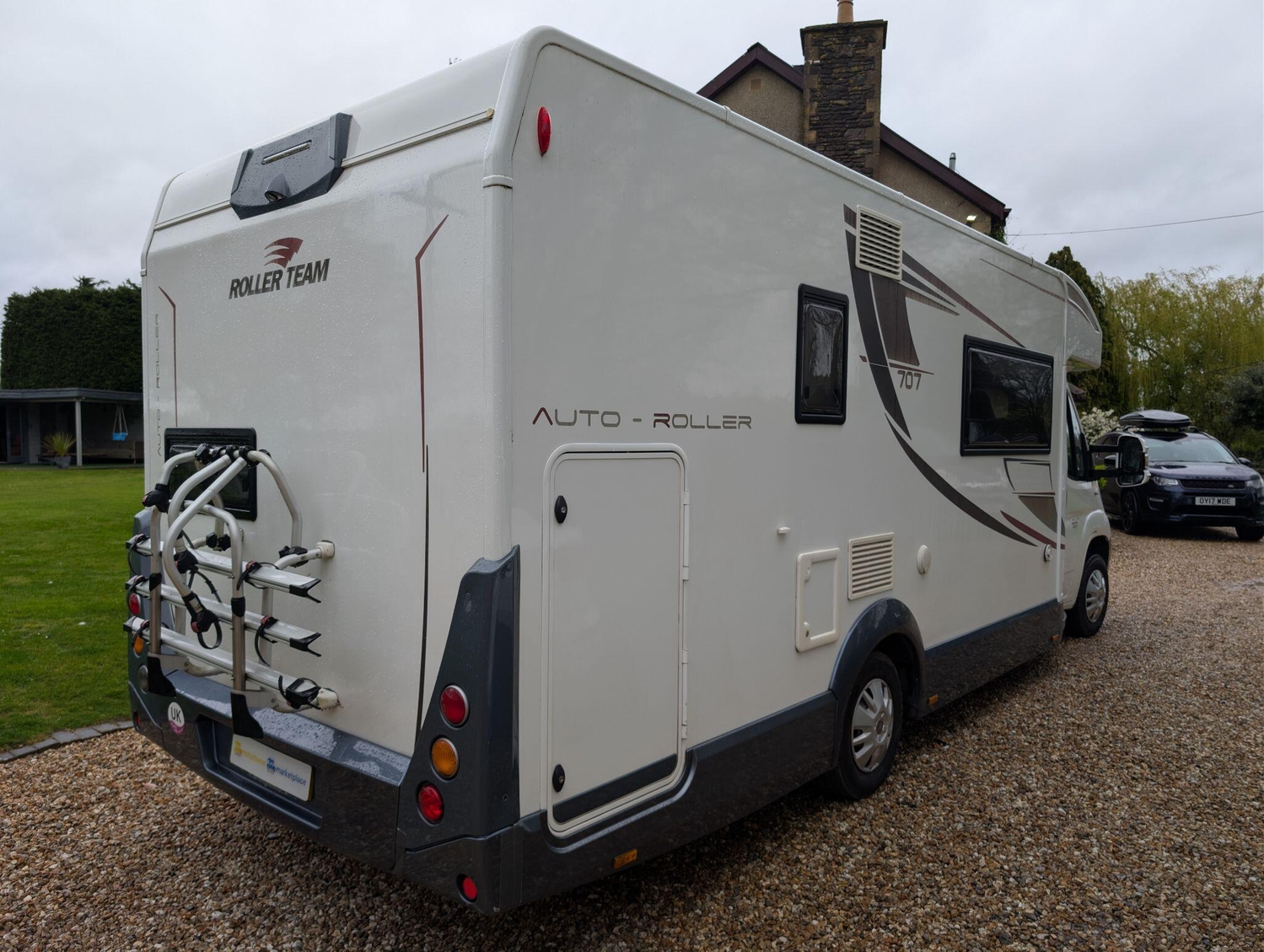 [6 berth ]Roller Team Auto-Roller 707