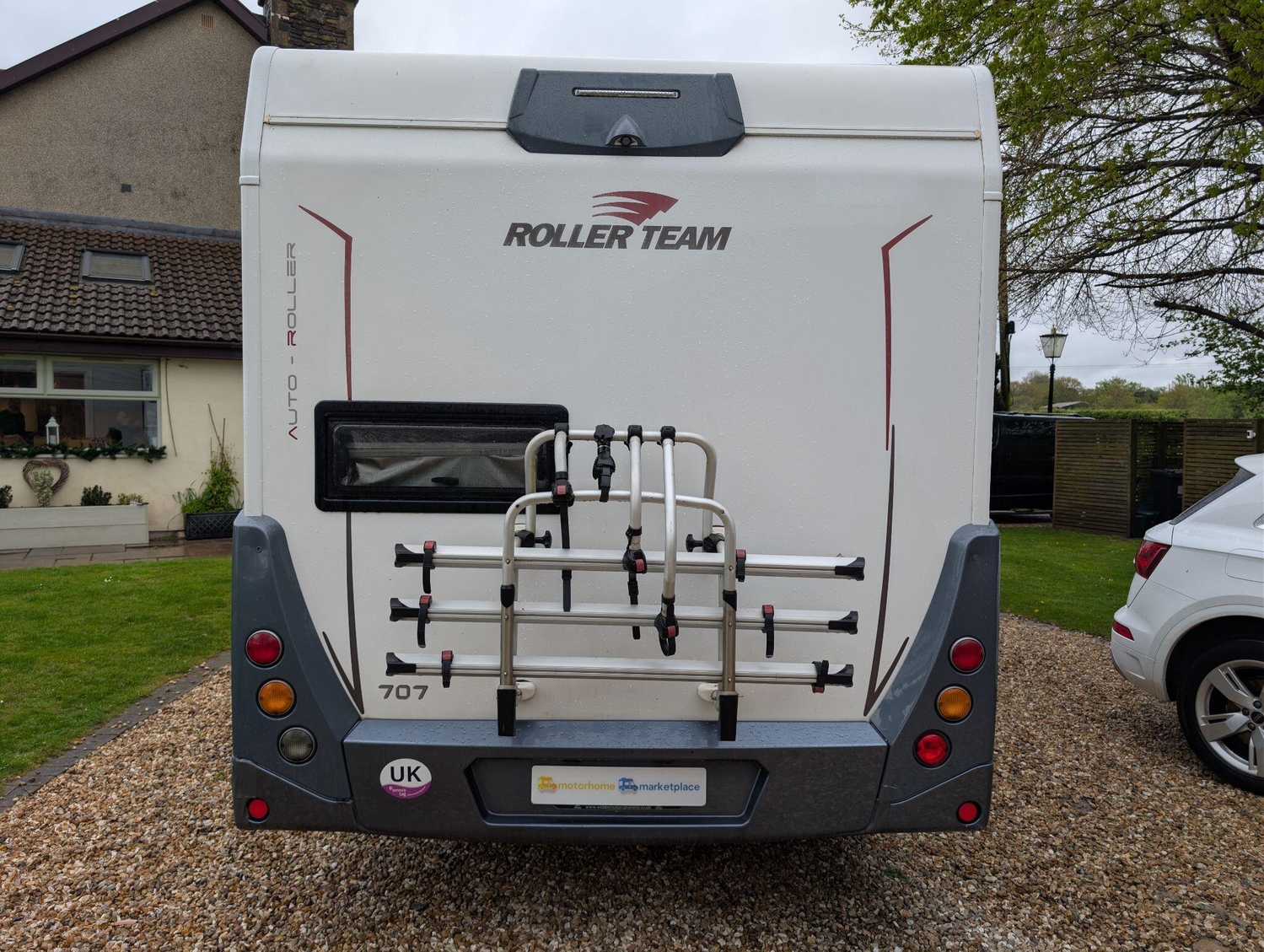 Roller Team Auto-Roller 707 2019 for sale - Motorhomes & Caravans in Bridgend