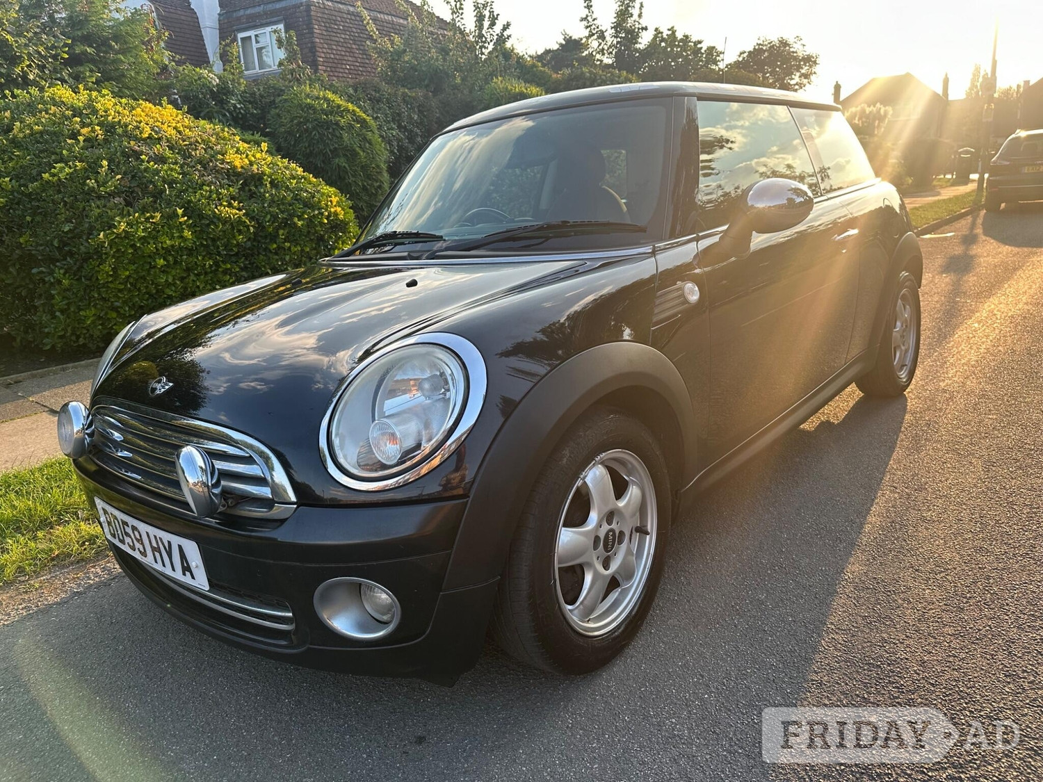 [ berth ]Mini Hatch