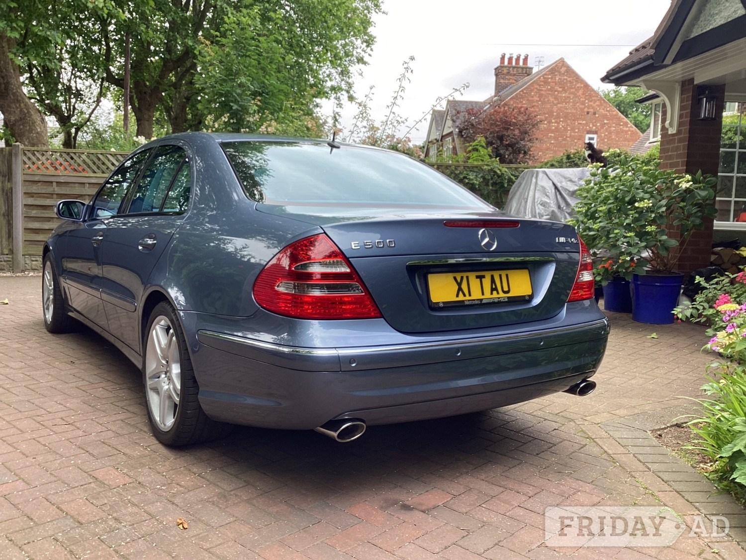 [ berth ]Mercedes-Benz E Class