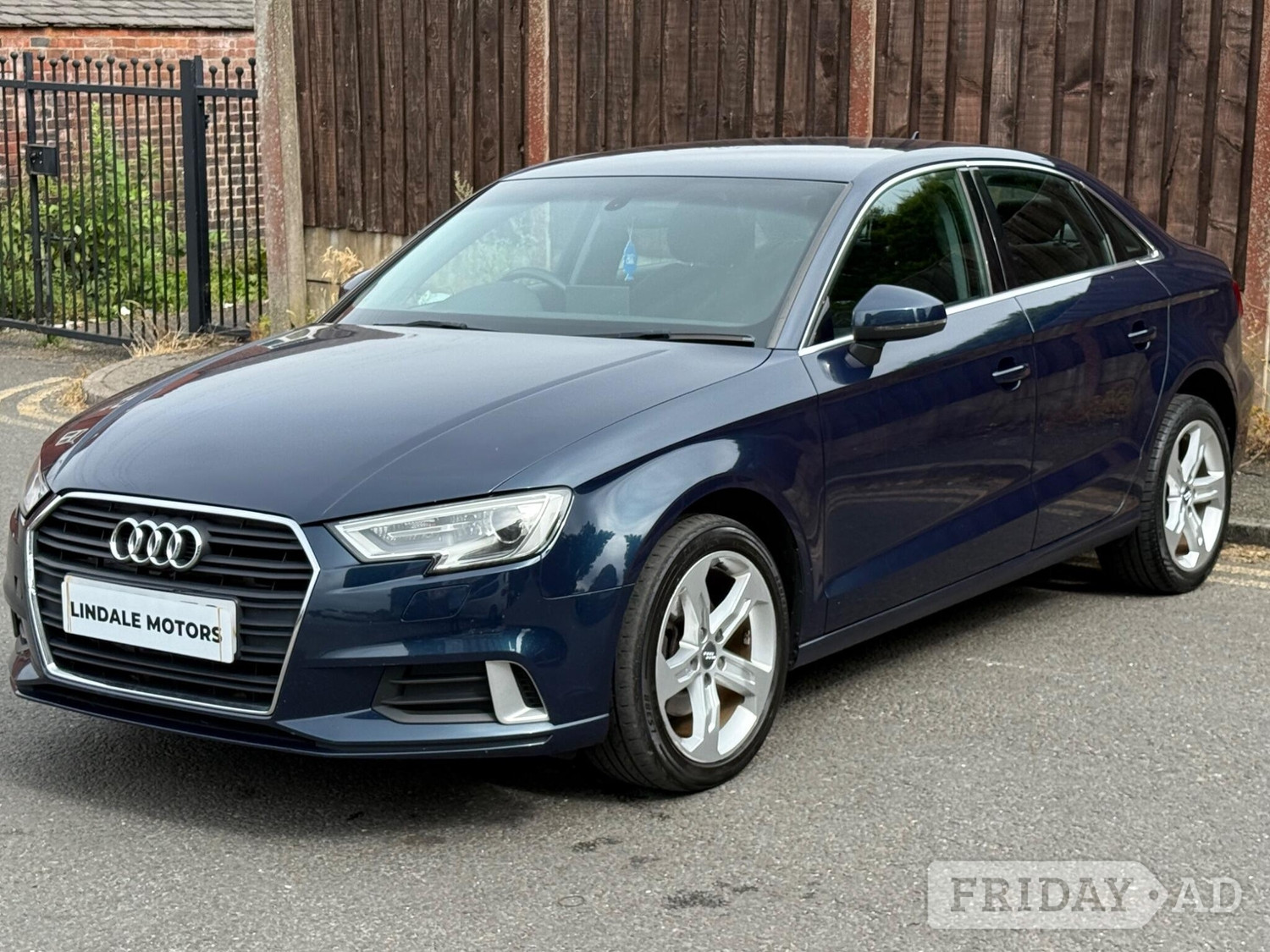 [ berth ]Audi A3
