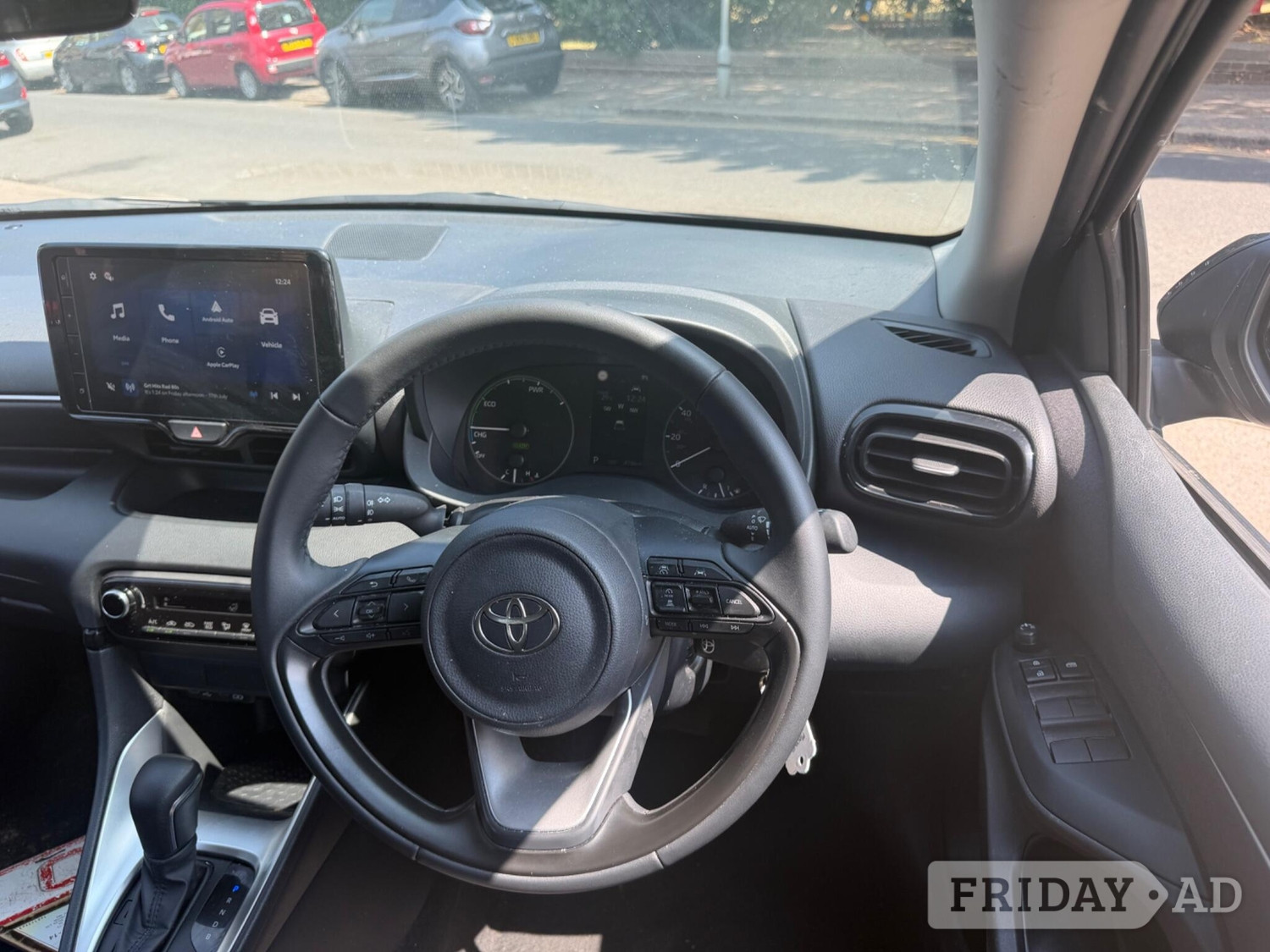 [ berth ]Toyota Yaris