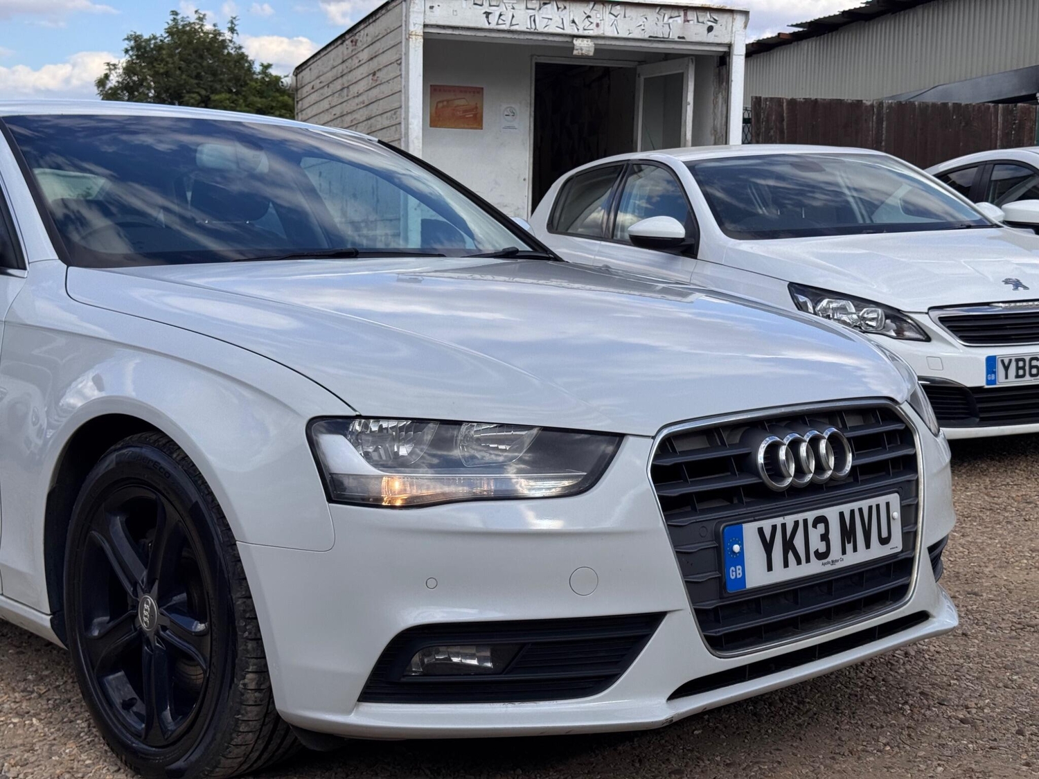 Audi A4 2013 - Cars