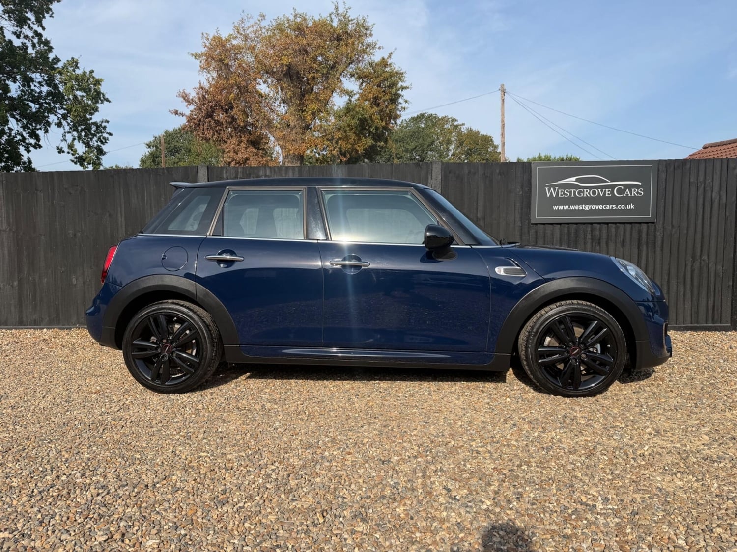 Mini Hatch Addlestone