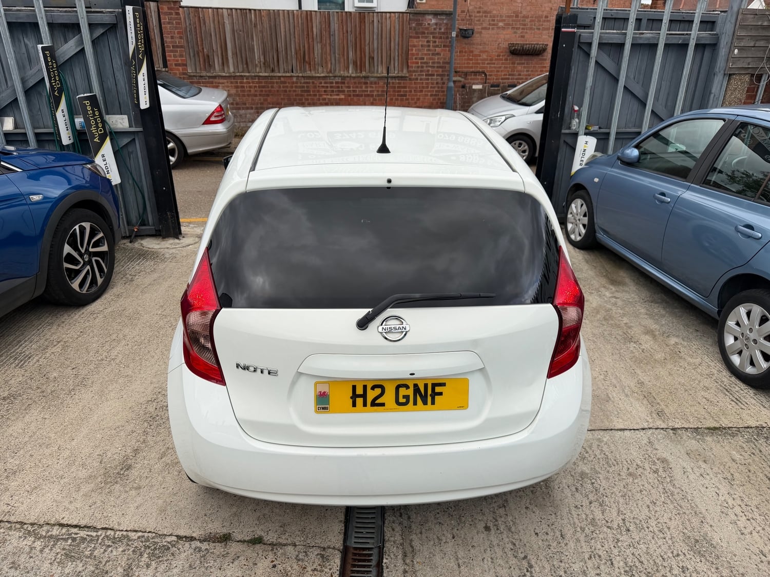 Nissan Note 2016 - Cars