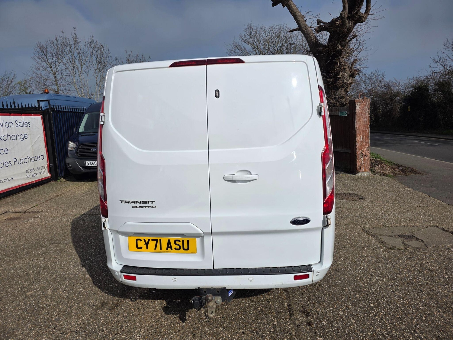 Ford Transit Custom 2021 - Vans & Commercial Vehicles in Hounslow