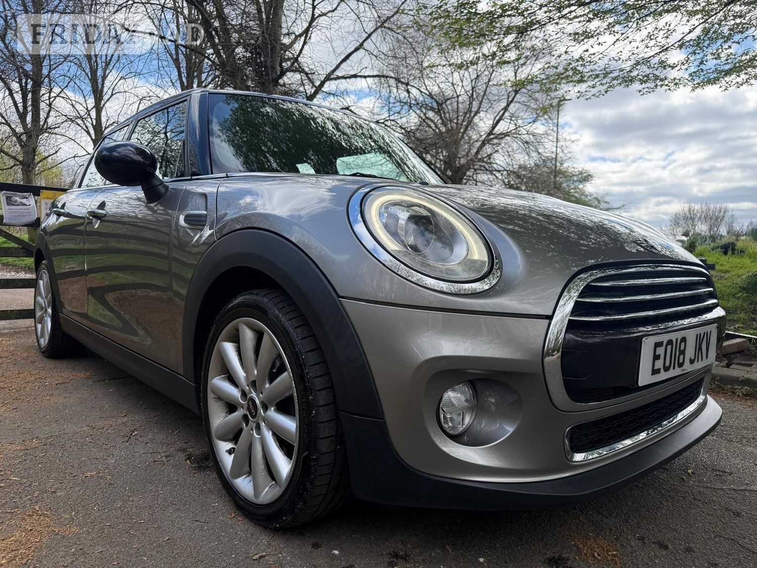 Mini Hatch 2018 in Barnet