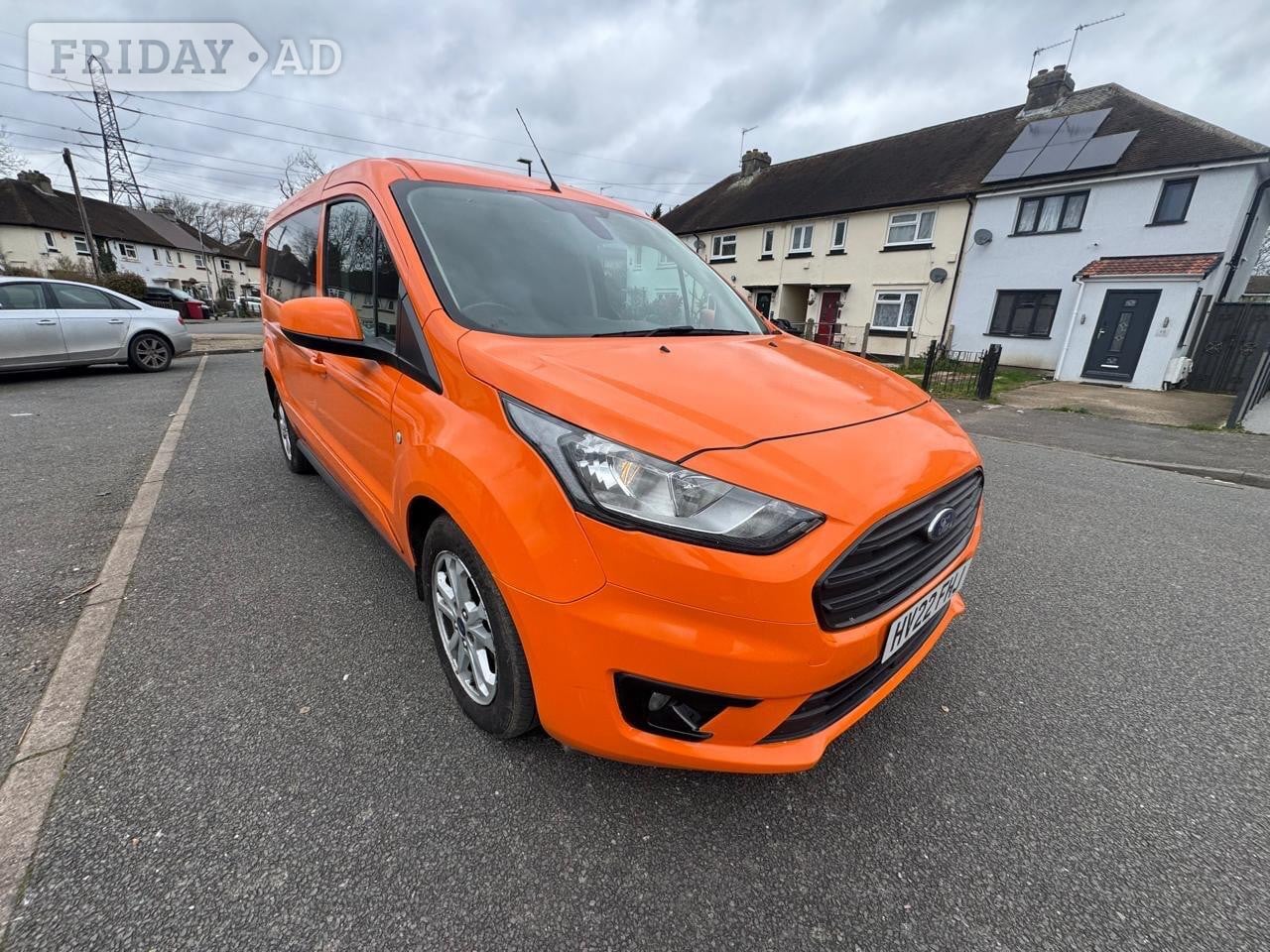 [ berth ]Ford Transit Connect