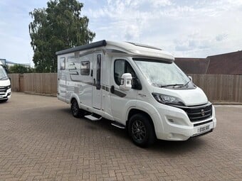 Hymer Exsis-t 474 2018 for sale