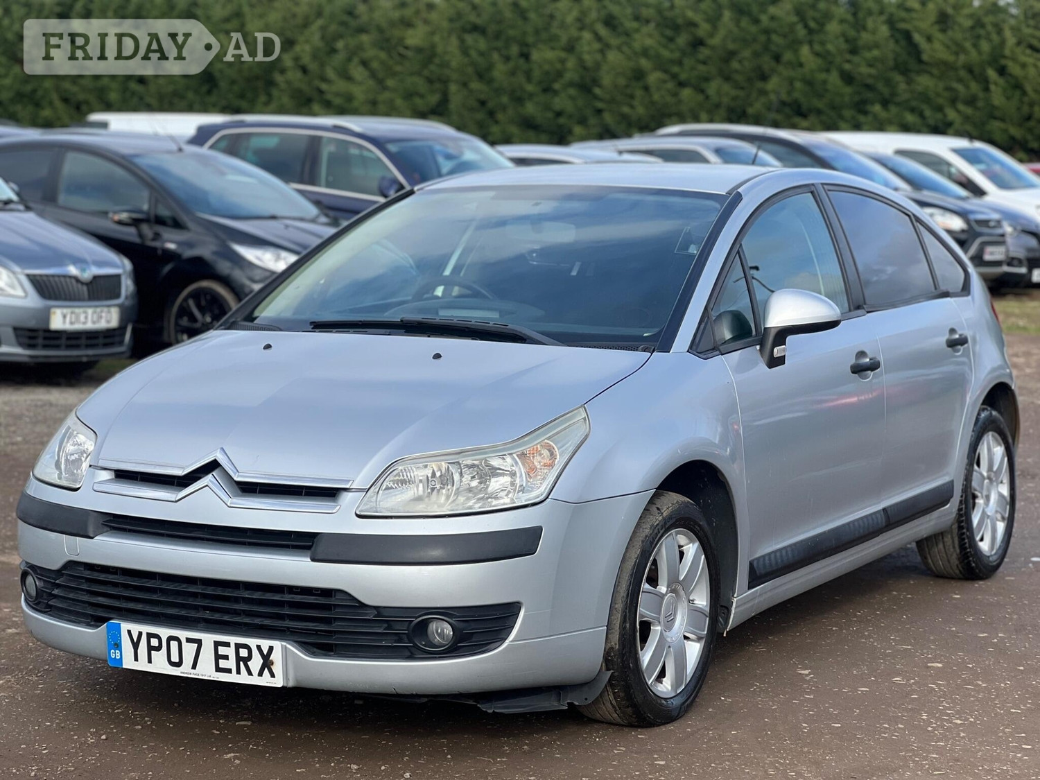 [ berth ]Citroen C4