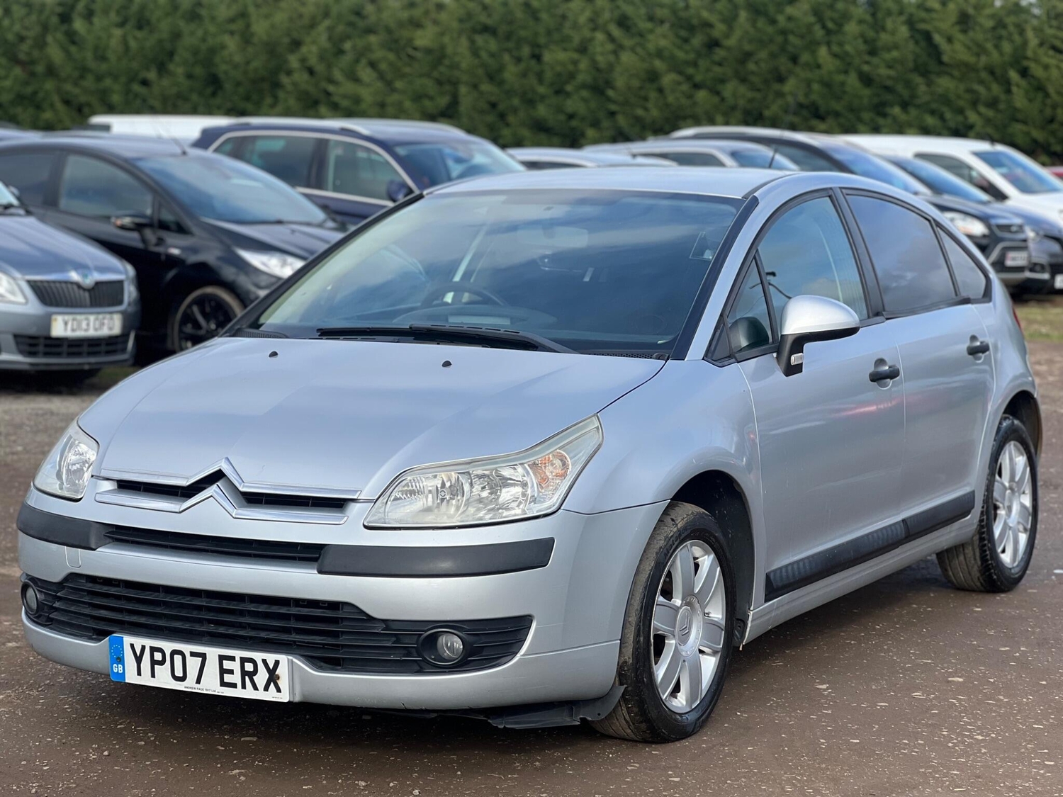 [ berth ]Citroen C4
