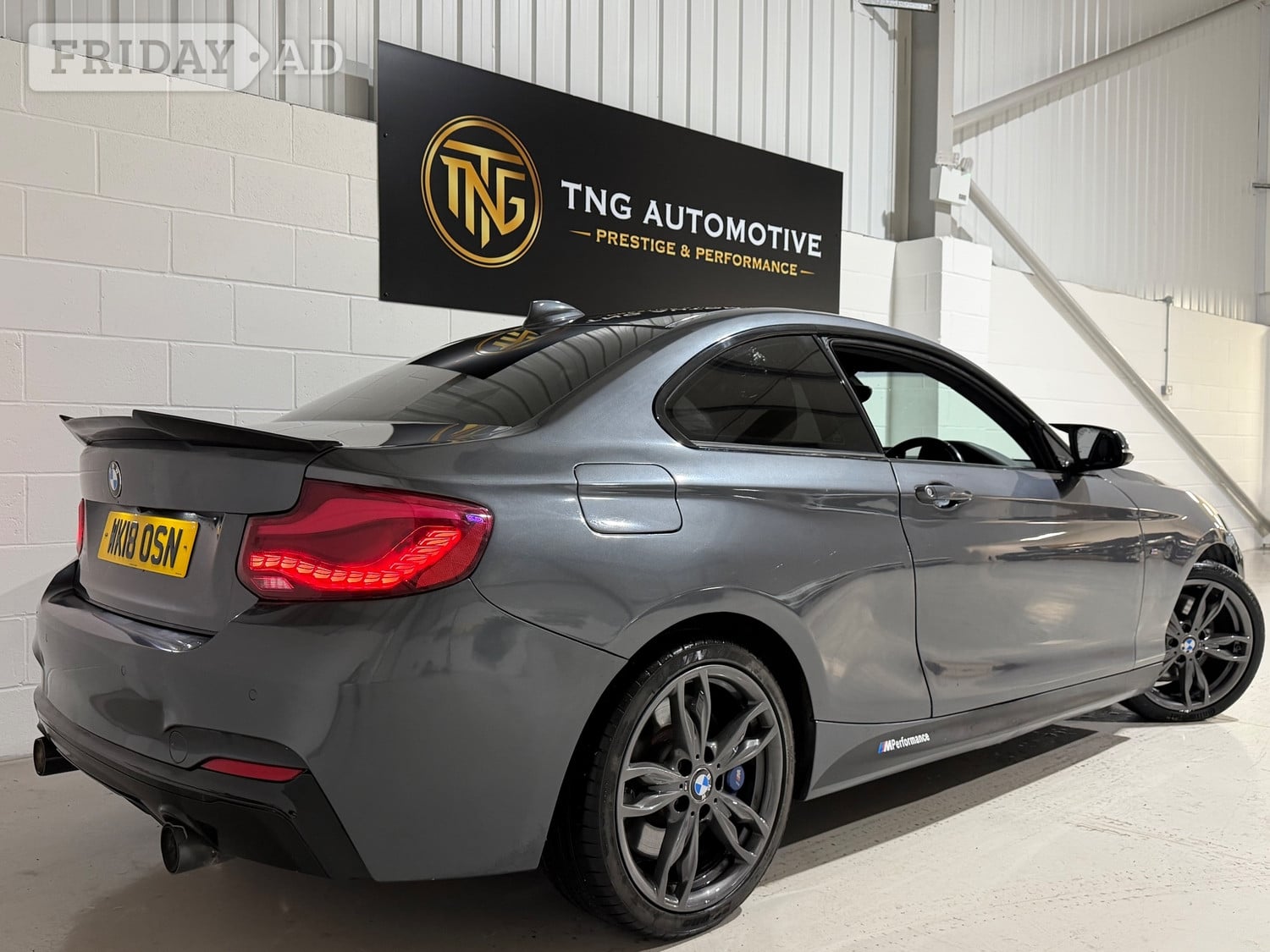 [ berth ]BMW 2 Series