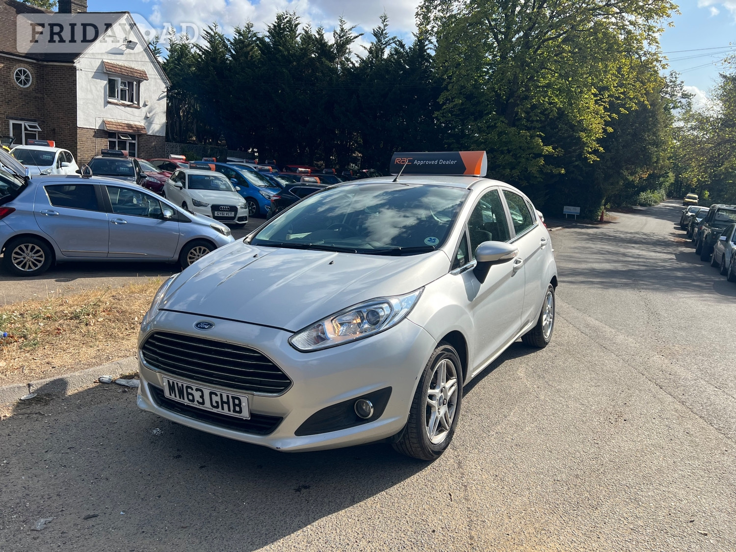 Ford Fiesta 2014 in Horley