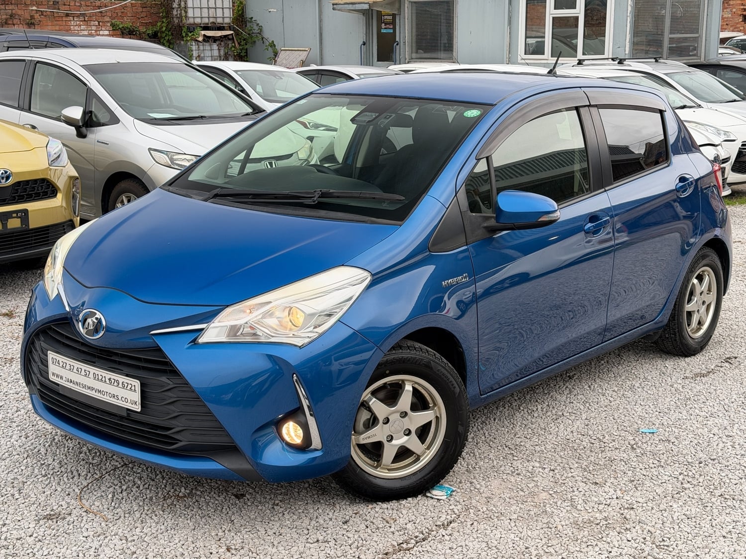 Toyota Yaris 2017 - Cars
