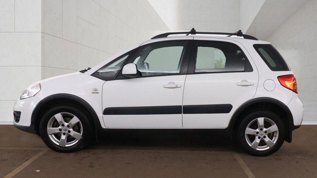 Suzuki SX4 2013 - Cars