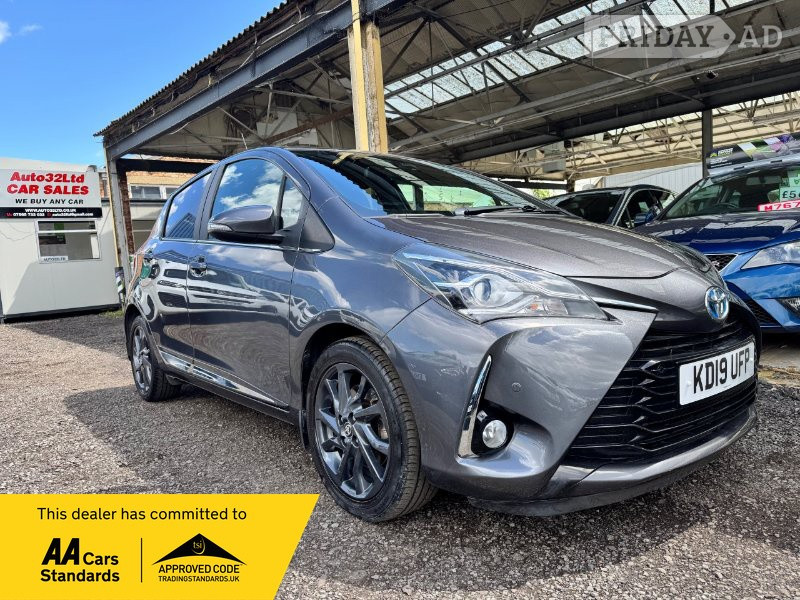 Toyota Yaris 2019 in West Molesey