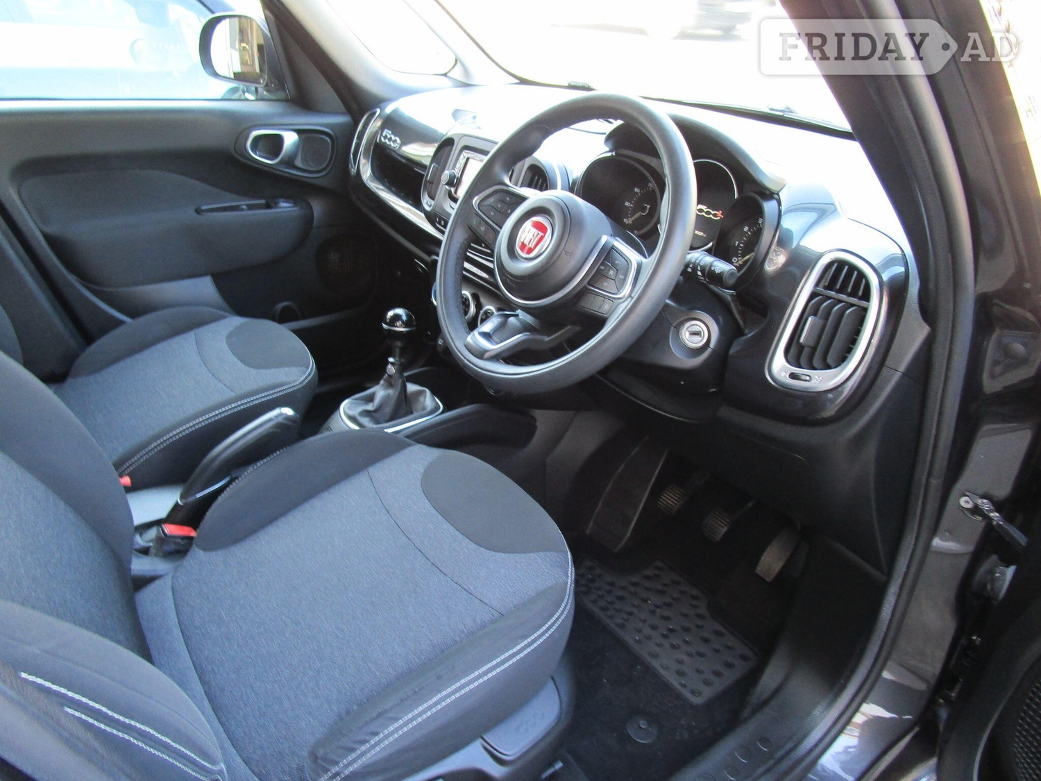 Fiat 500L 2018 - Cars