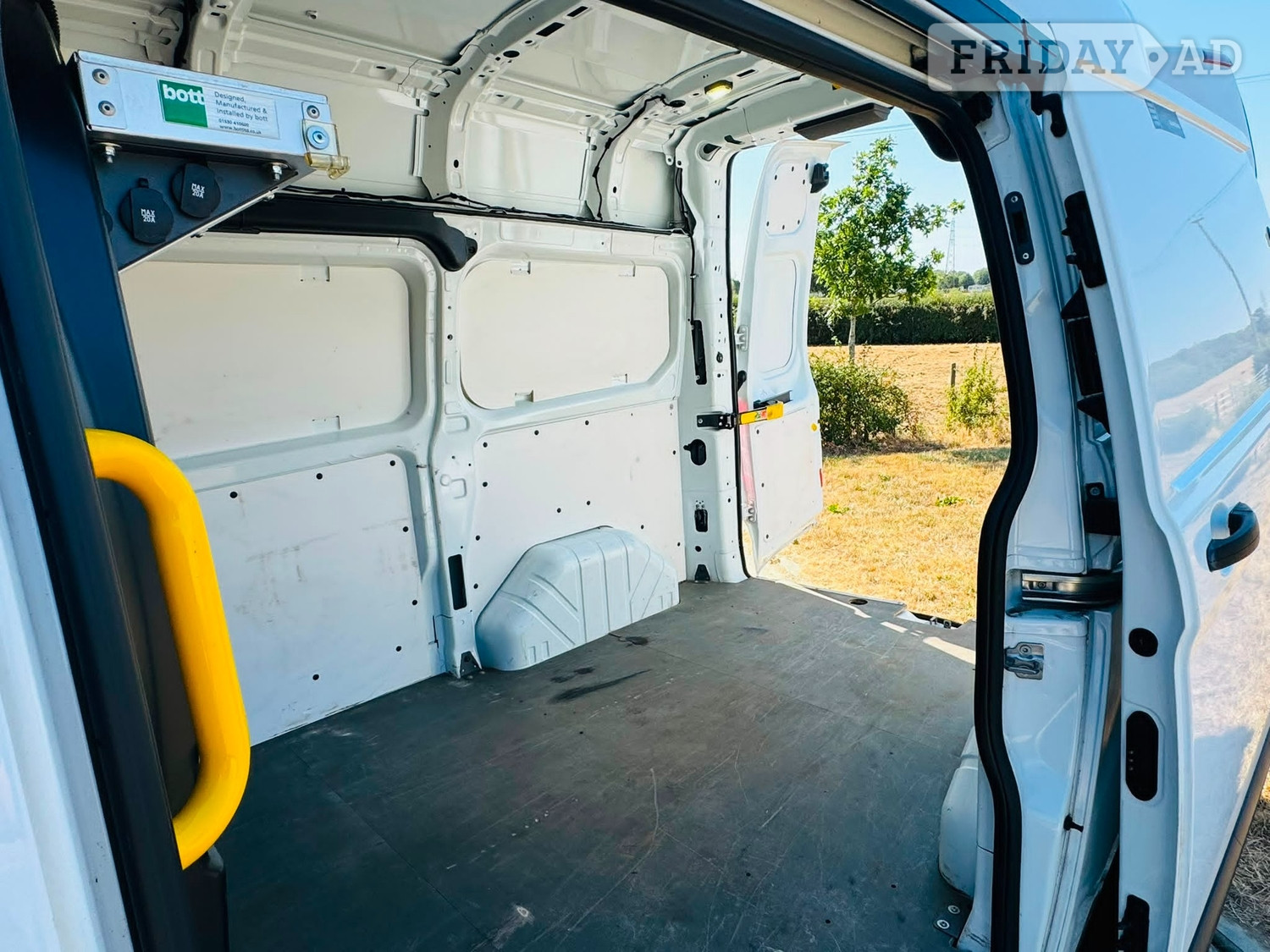 Ford Transit Custom Horley