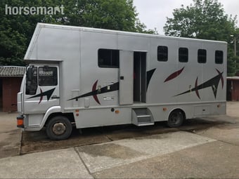 L 2000 Man Horsebox