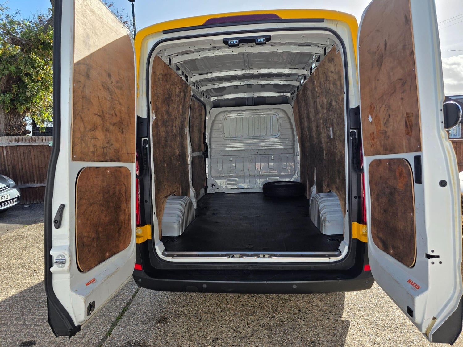 Maxus Deliver 9 2024 - Vans & Commercial Vehicles