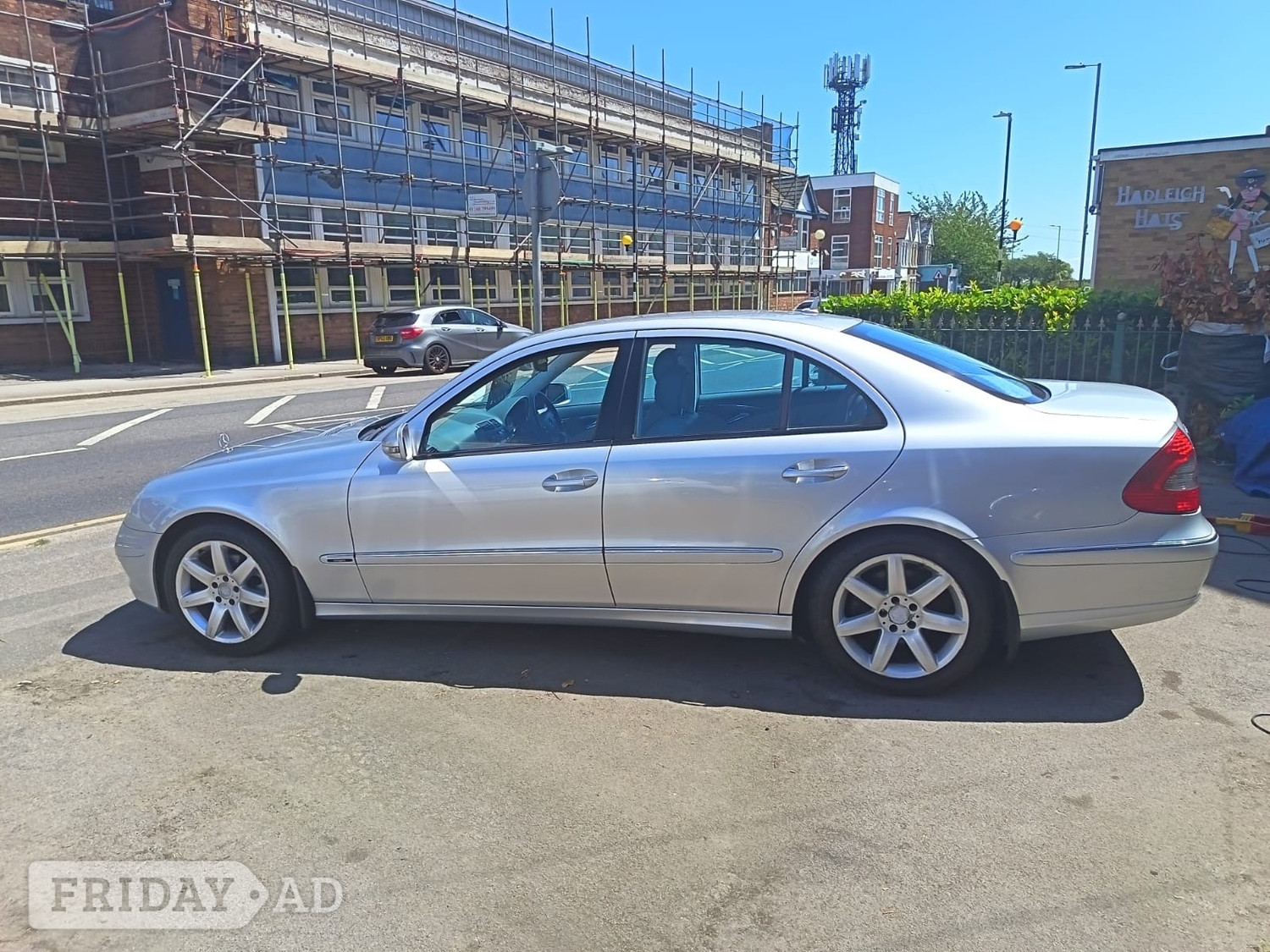 [ berth ]Mercedes-Benz E Class