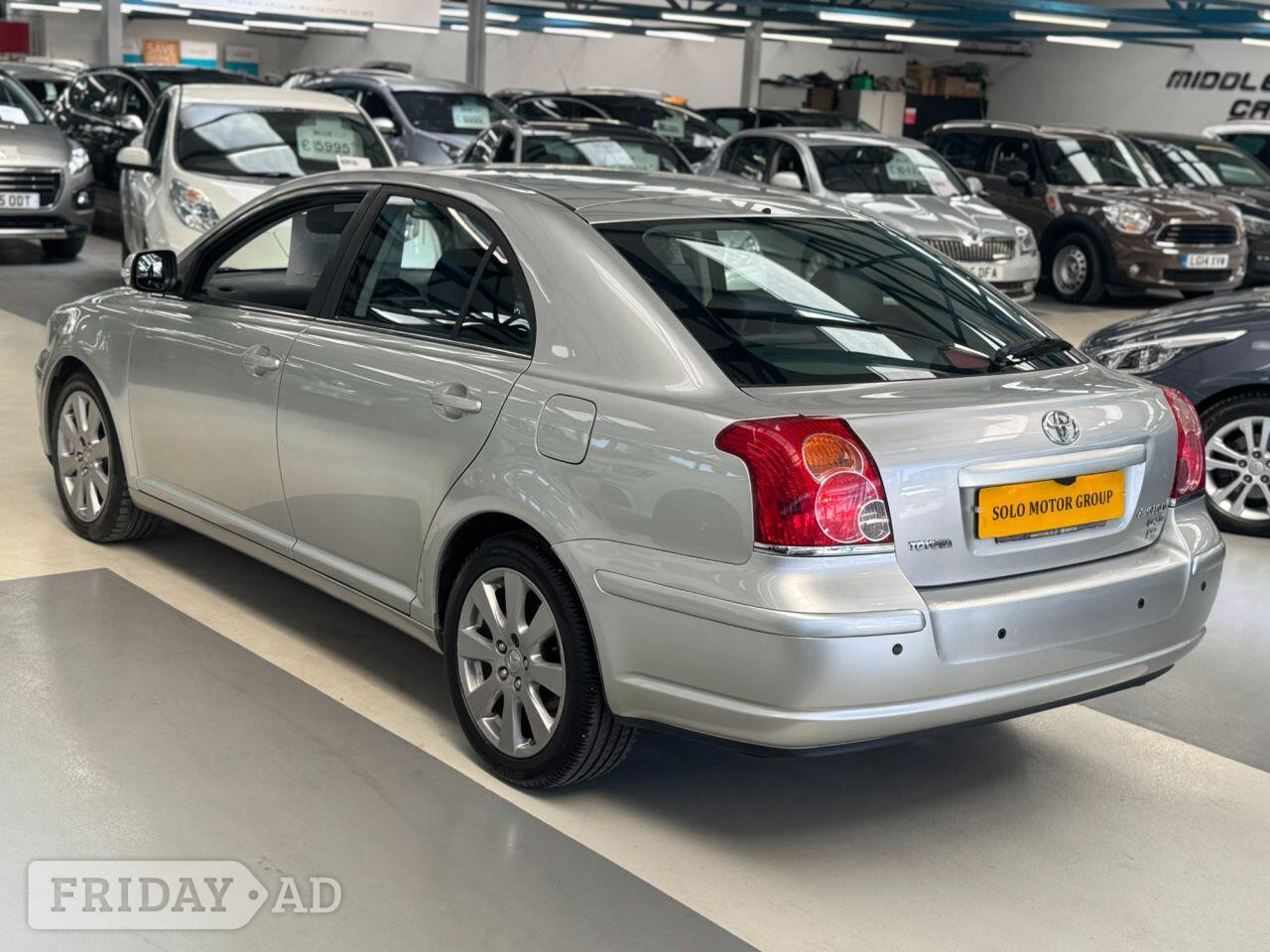 Toyota Avensis Bolton