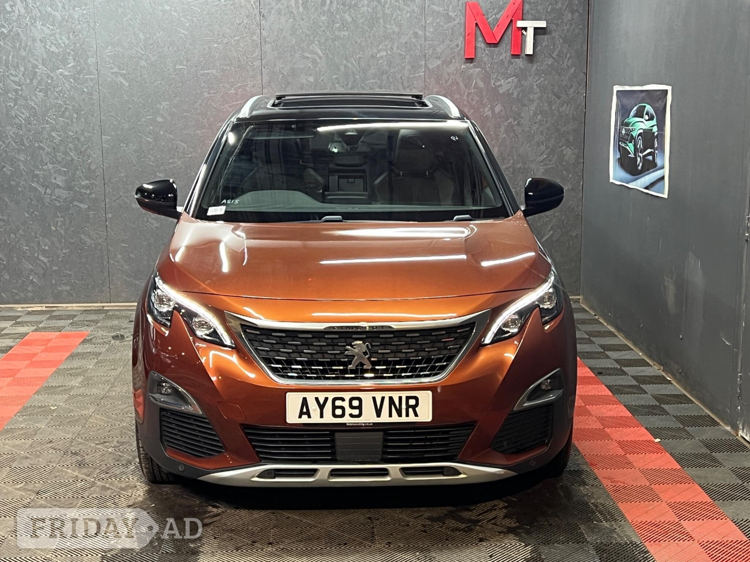 [ berth ]Peugeot 3008