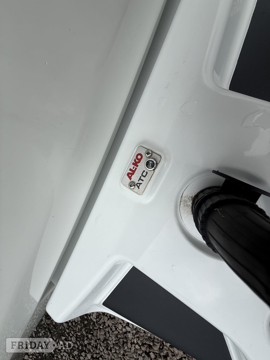 [4 berth ]Swift Hi-Style S4