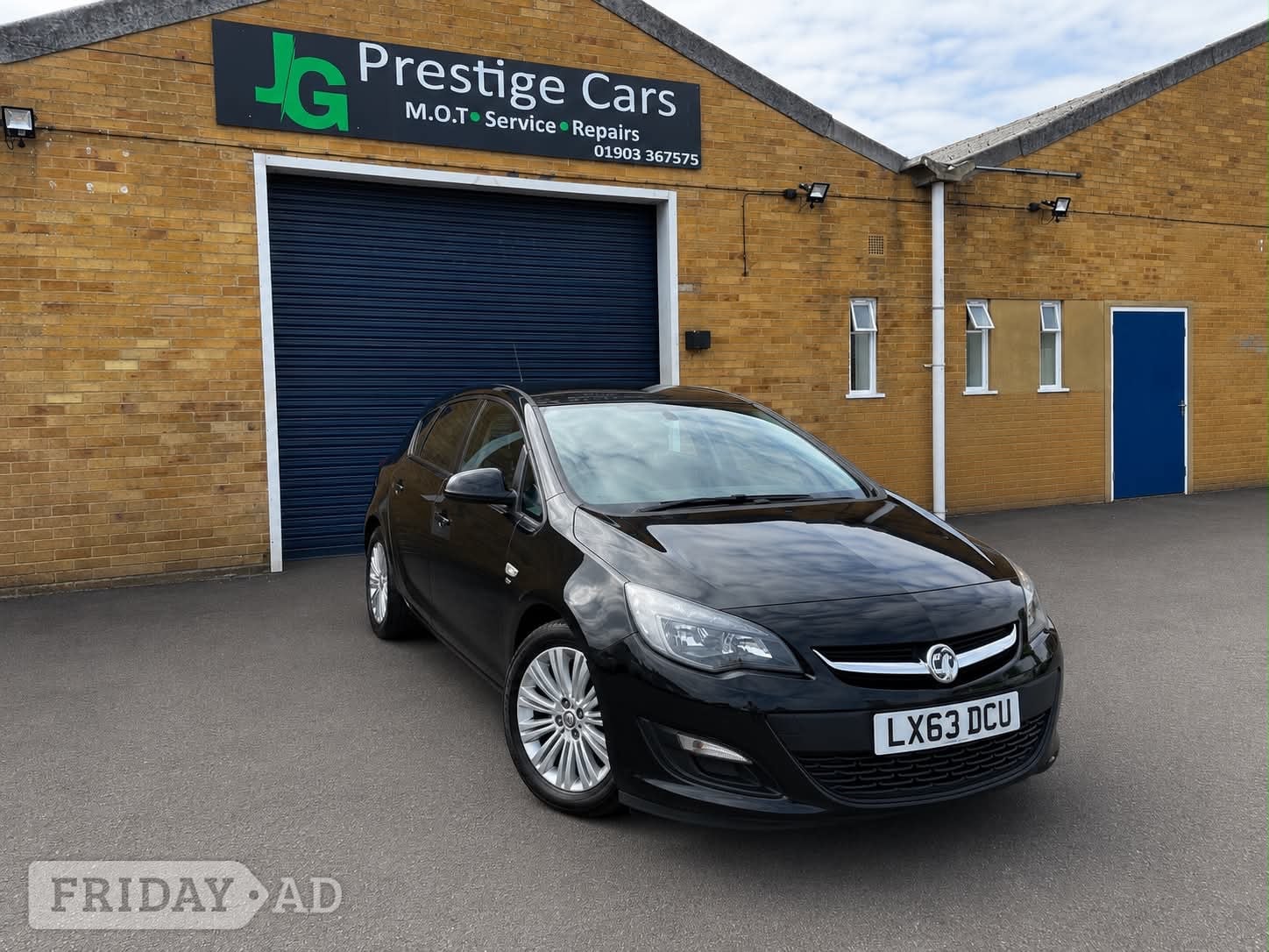 Vauxhall Astra 2013 in Worthing
