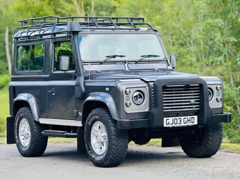 Land Rover Defender 90 2003