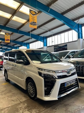 Toyota Prius 2020