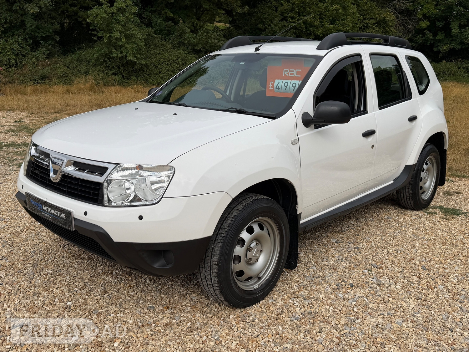 [ berth ]Dacia Duster