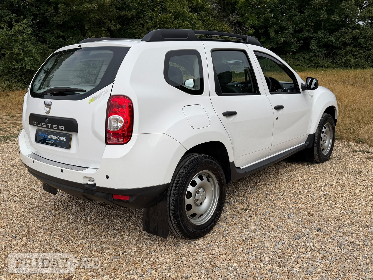 Dacia Duster 2014 - Cars in Newport