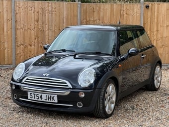 Mini Hatch 2004