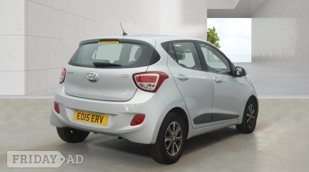 Hyundai i10 2015 - Cars in Ashford