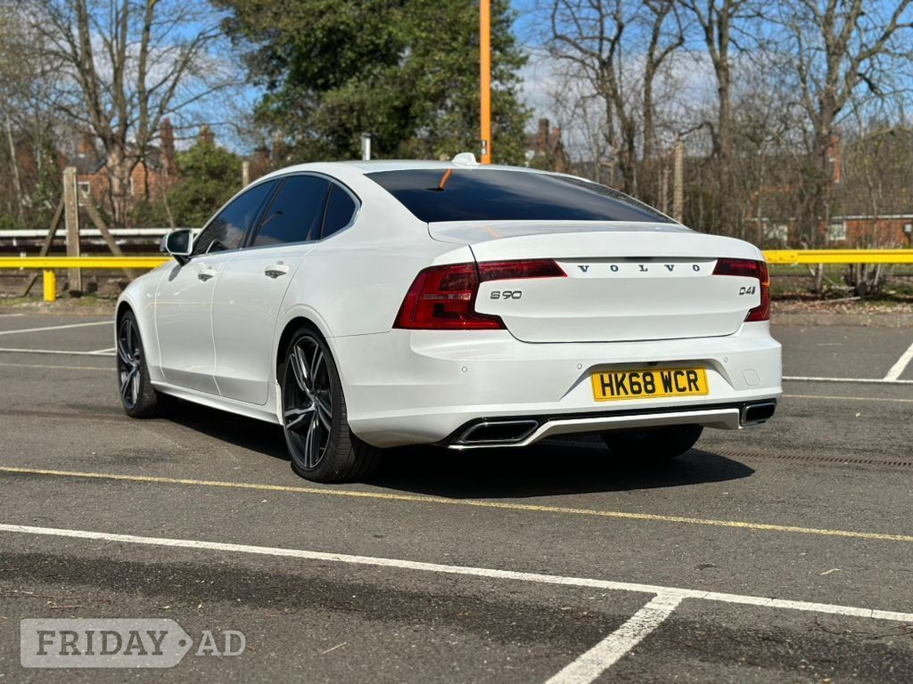 Volvo S90 2019 - Cars