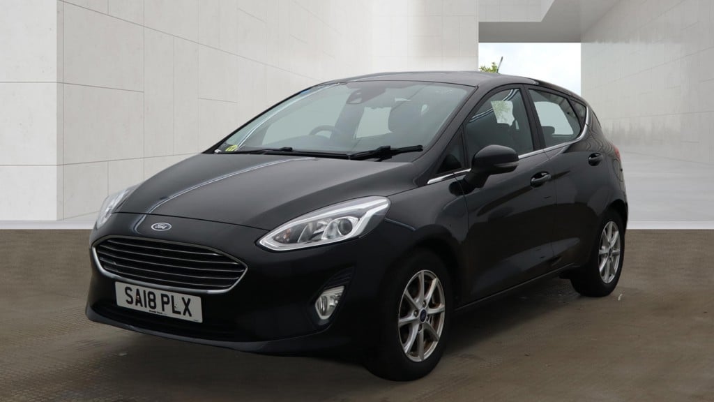 [ berth ]Ford Fiesta
