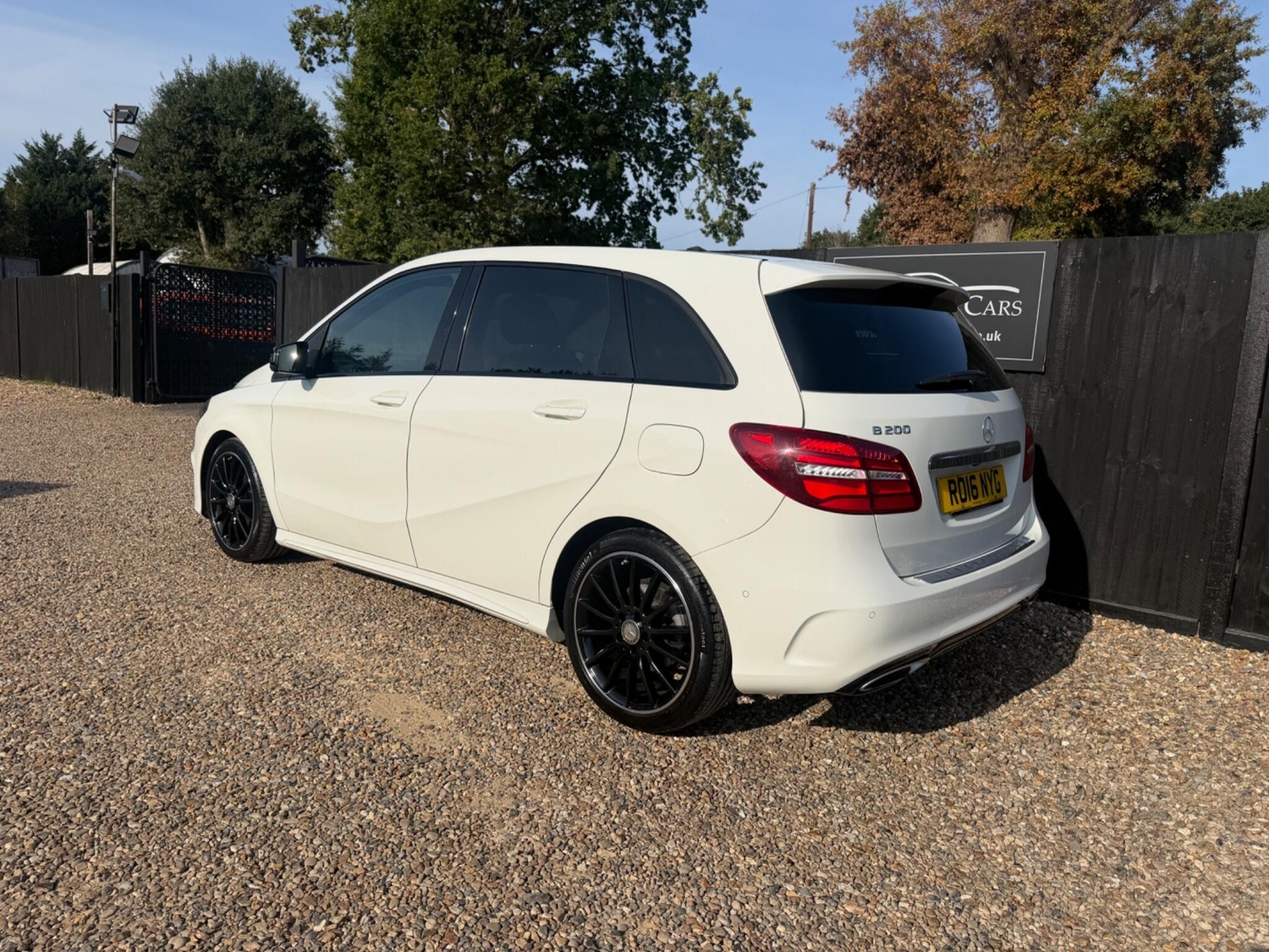 Mercedes-Benz B Class 2016 - Cars