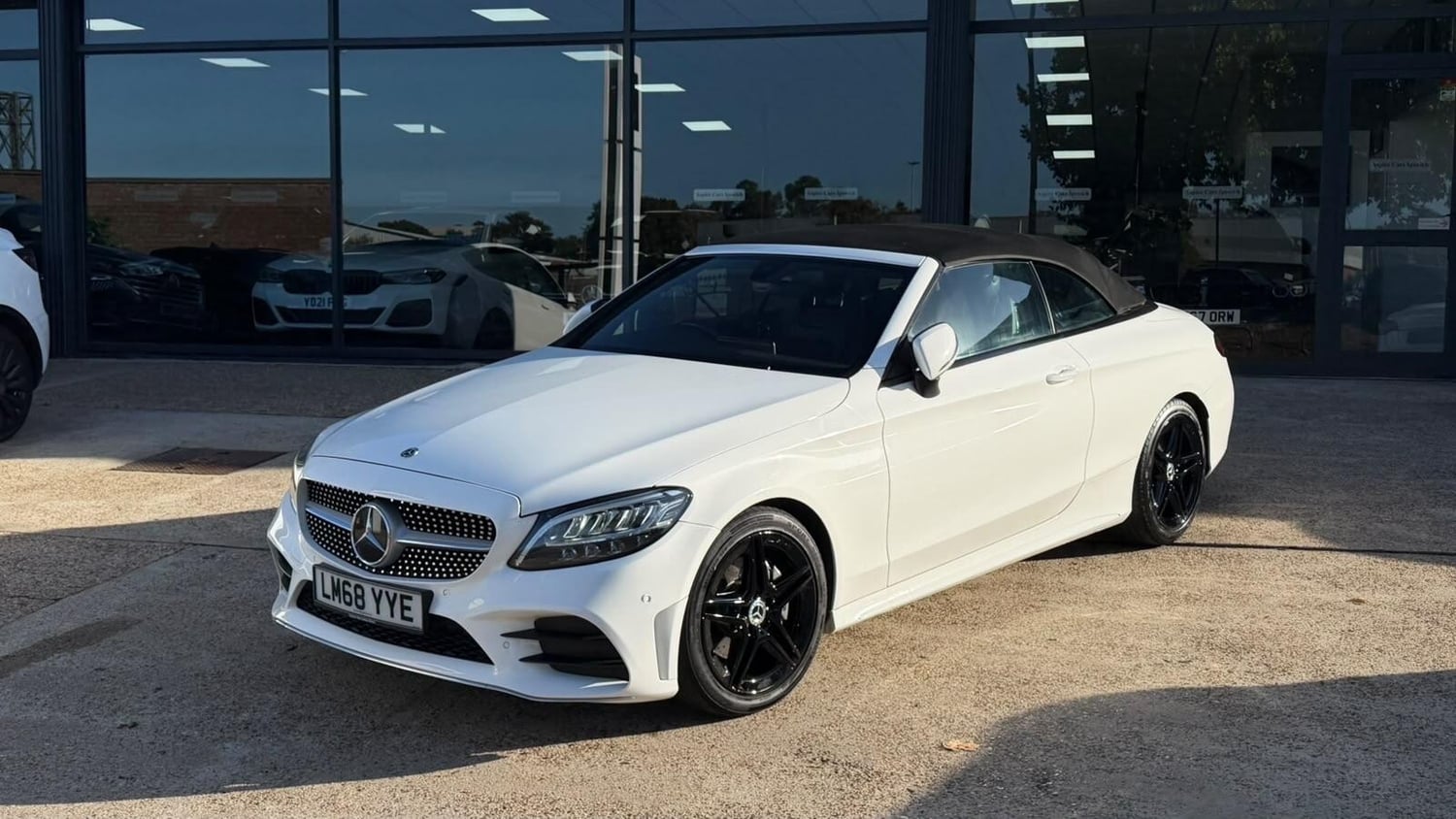 Mercedes-Benz C Class 2018 - Cars