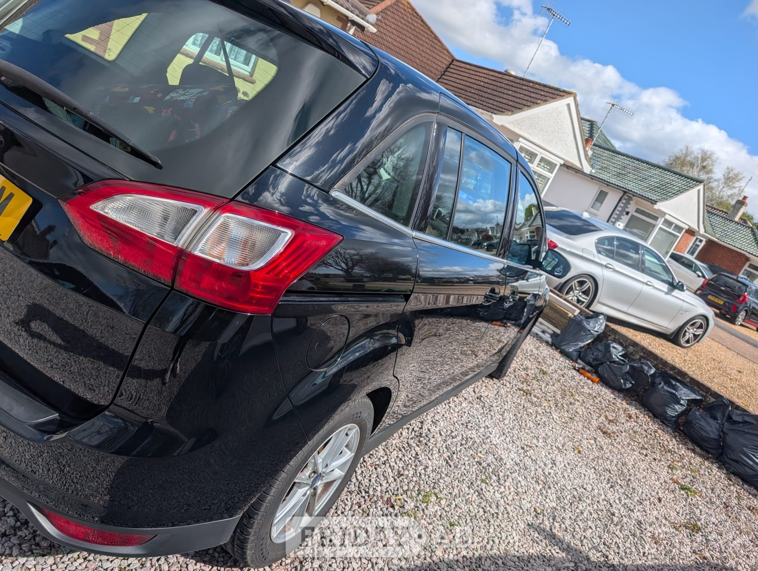 Ford Grand C-MAX 2018 - Cars in Shoreham-By-Sea