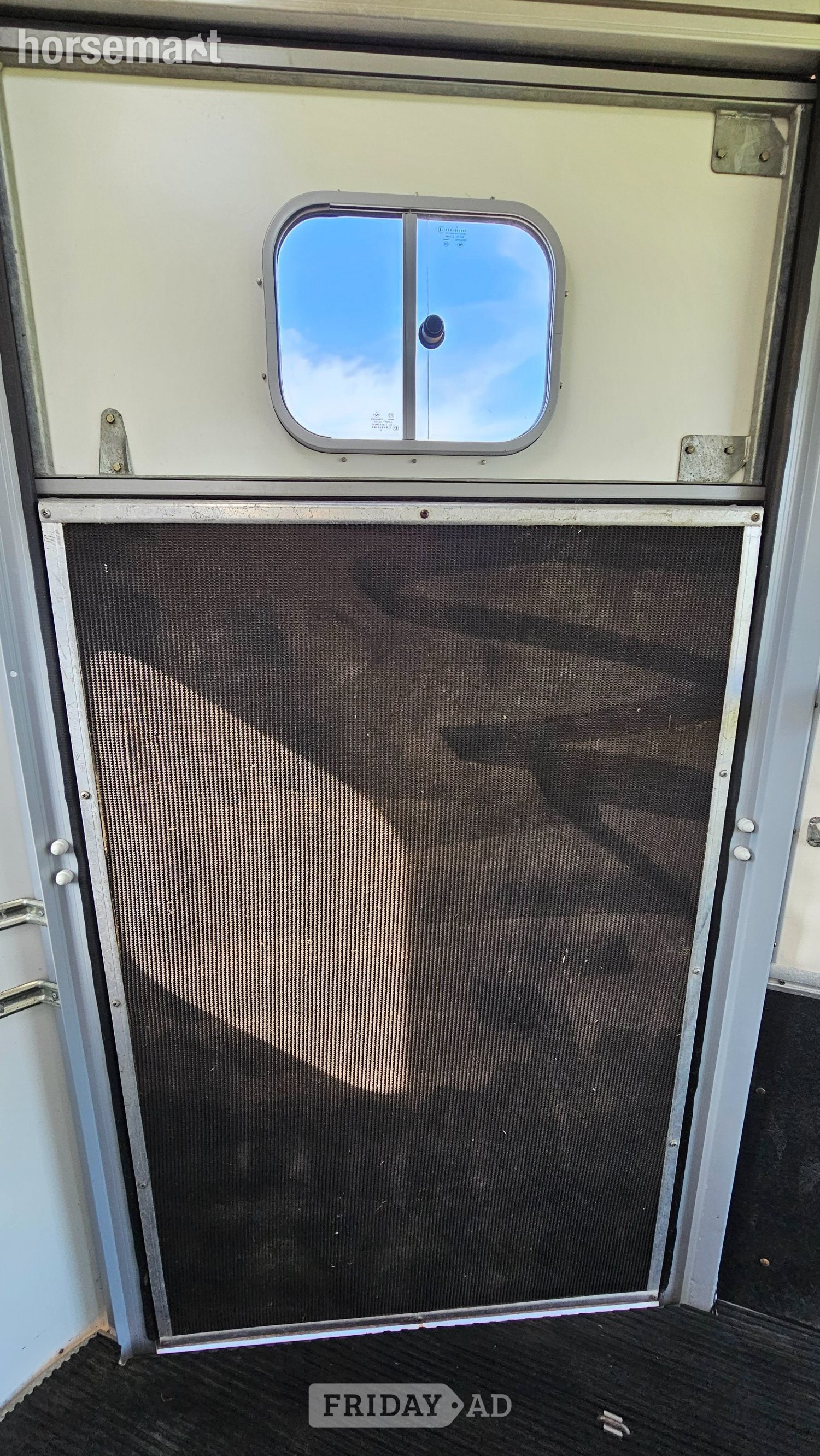 Ifor Williams HB506   Horse Trailer - Trailers & Horseboxes in Lockerbie