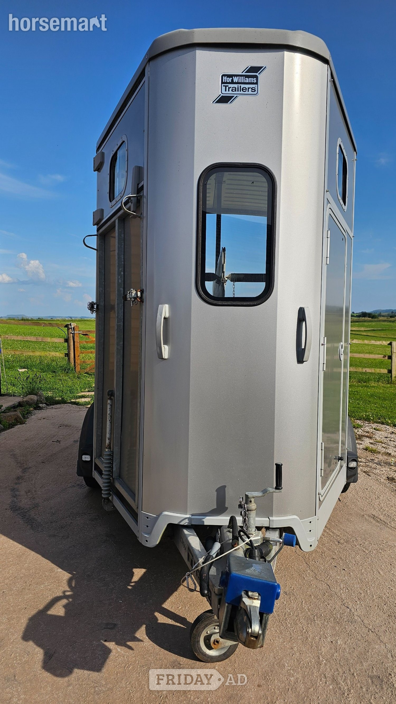 Ifor Williams HB506   Horse Trailer - Trailers & Horseboxes