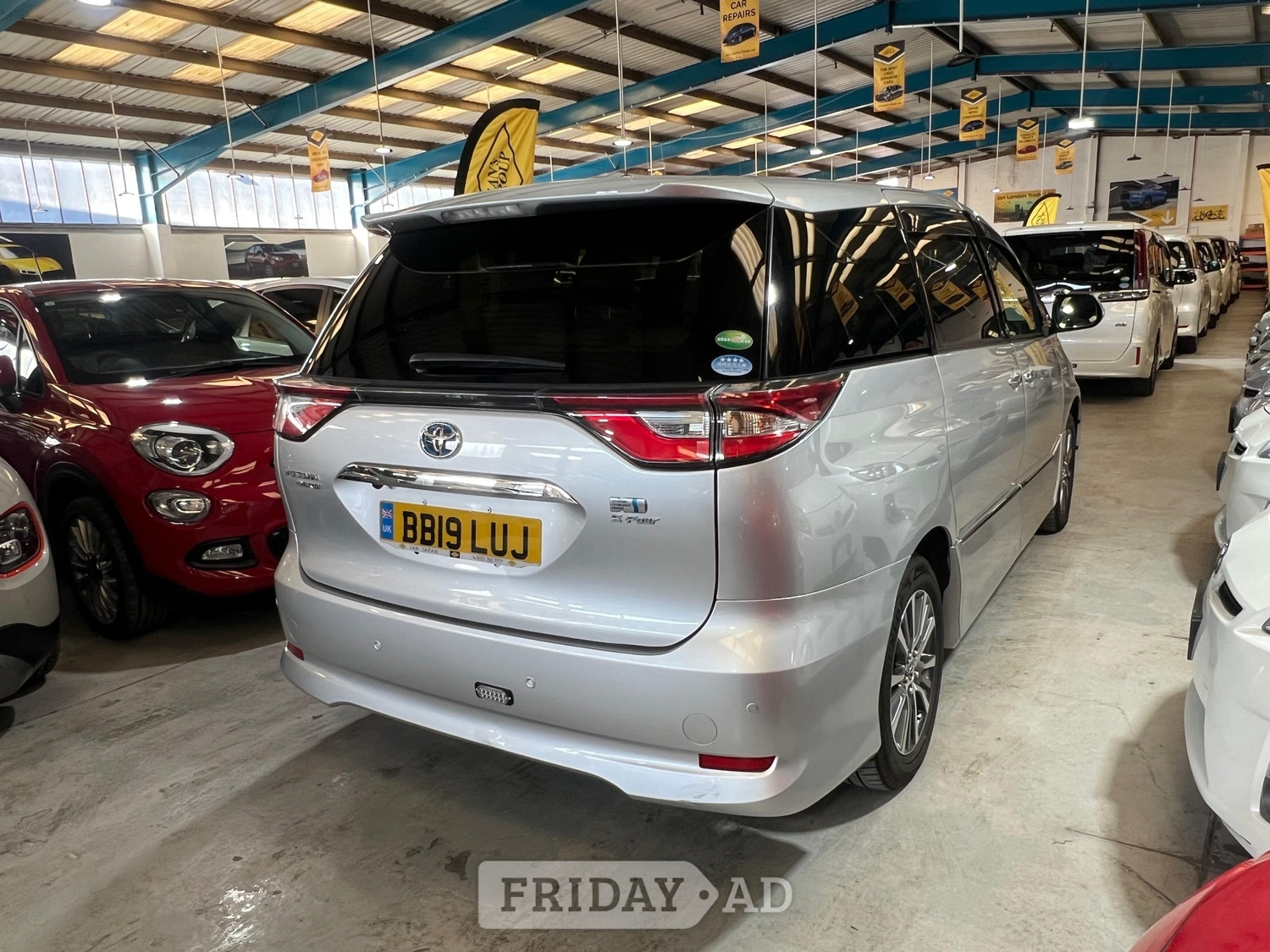 [ berth ]Toyota Estima
